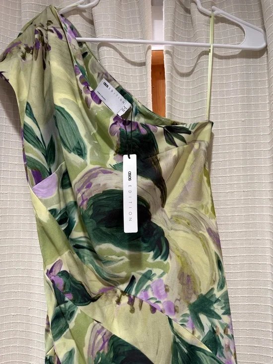 ASOS One-Shoulder Green Floral Midi Dress with Purple Accents - Picture 5 of 8